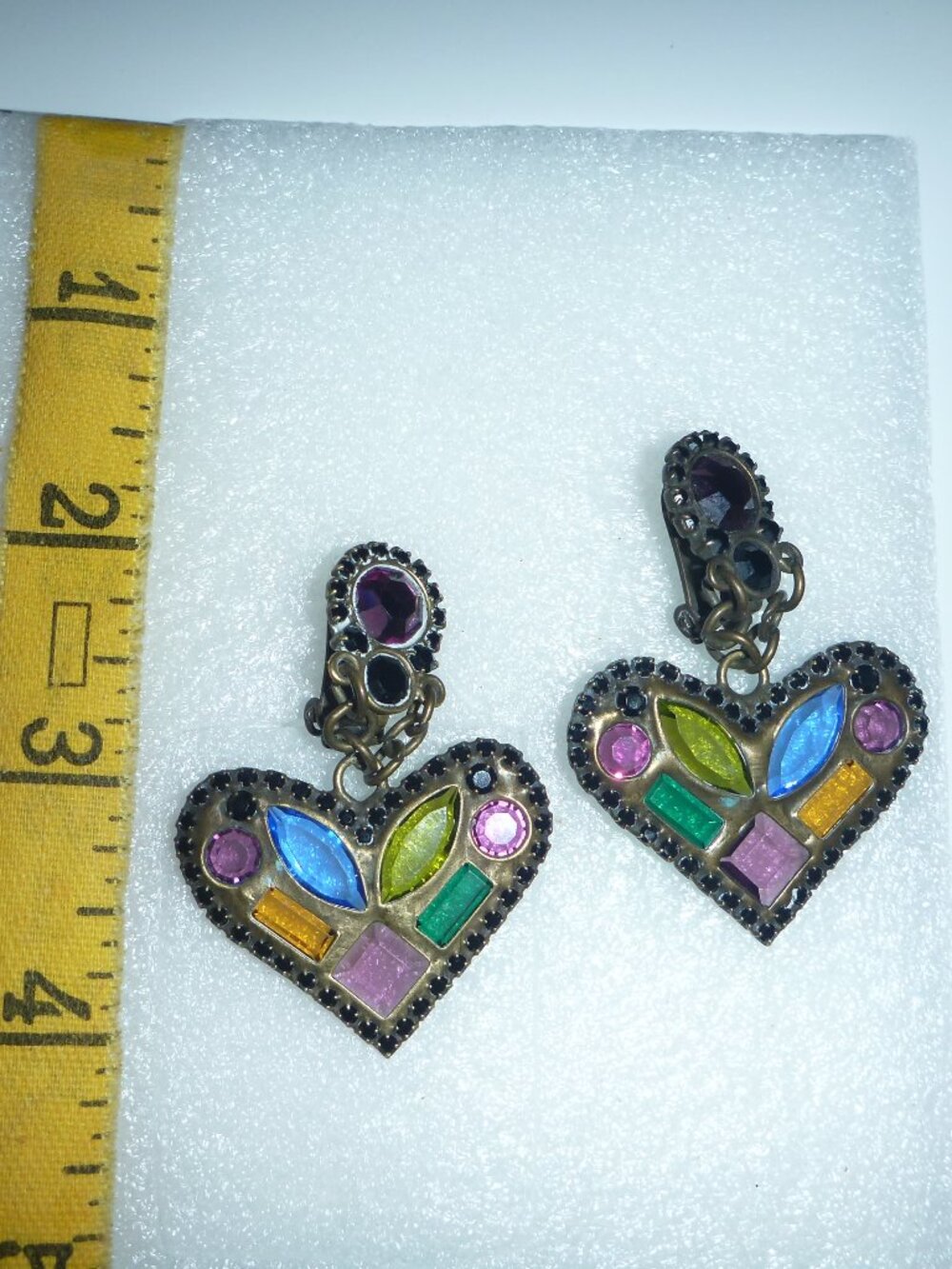 Sorrelli Vintage 1980s French Mosaic Heart Rhinestone Dangle Clip On Earrings